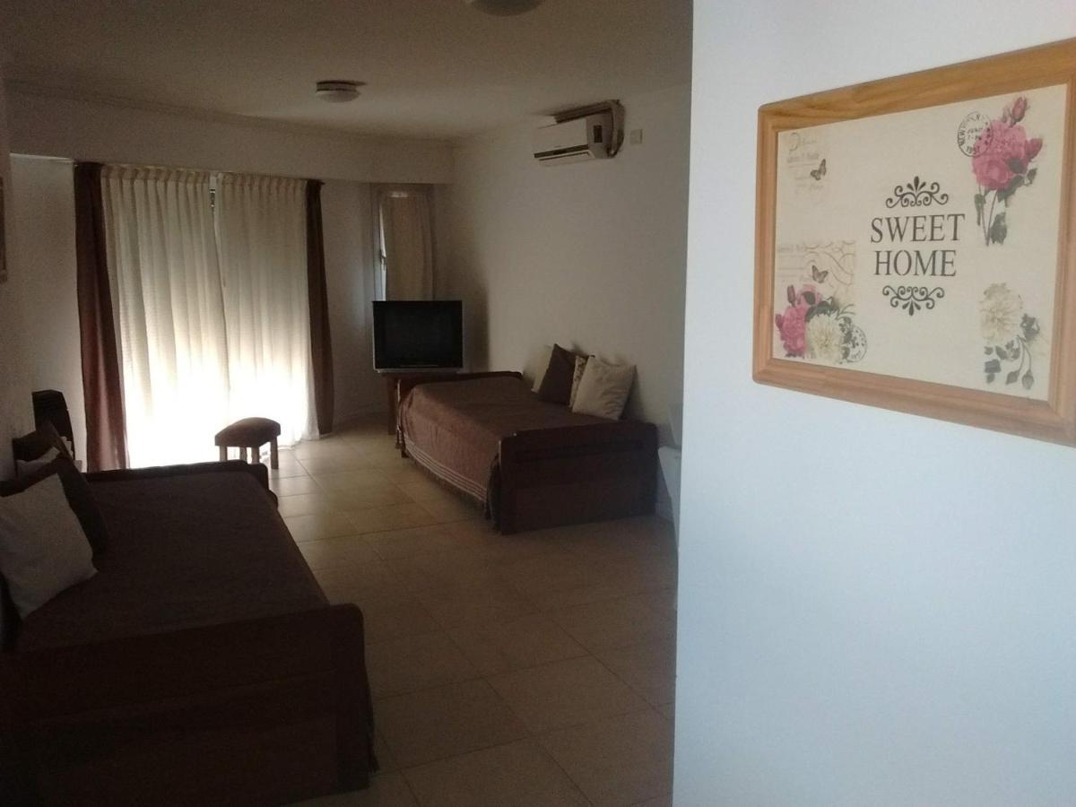 Apartamentos Laguna De Navarro Ngoại thất bức ảnh